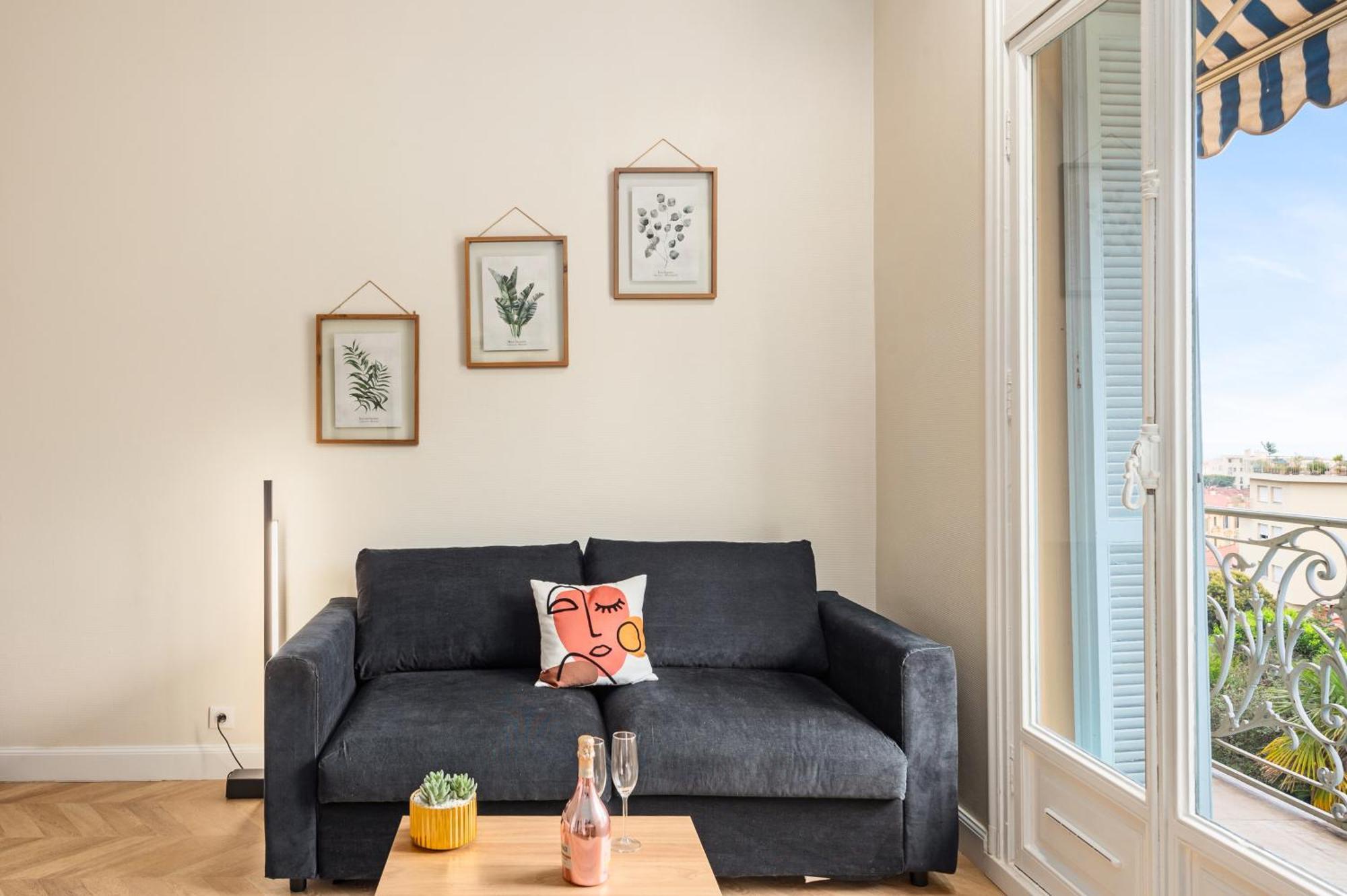 Апартаменты Mont Fleuri- Somptueux 2 Pieces - Parking - Ментона Экстерьер фото
